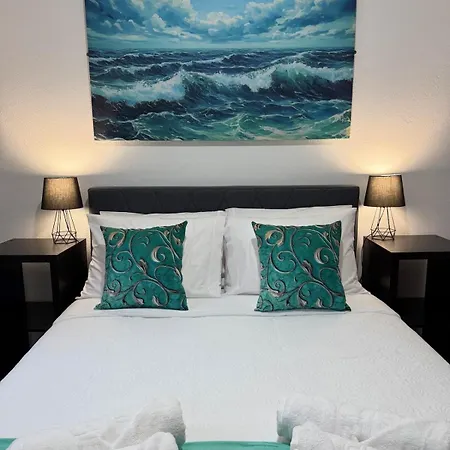 Ocean View Bed & Breakfast *